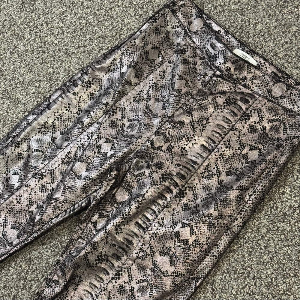 Forever 21 Snake Print Metallic Flare Pants - Picture 4 of 8